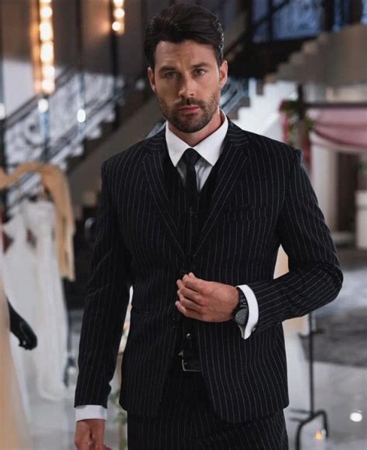 Austin Dash: The Rising Star of Entertainment