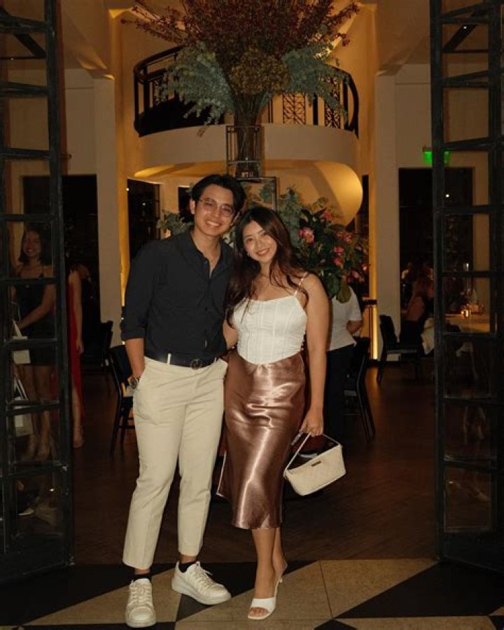 Danzel Fernandez's Wife: Unveiling the Woman Behind the Man
