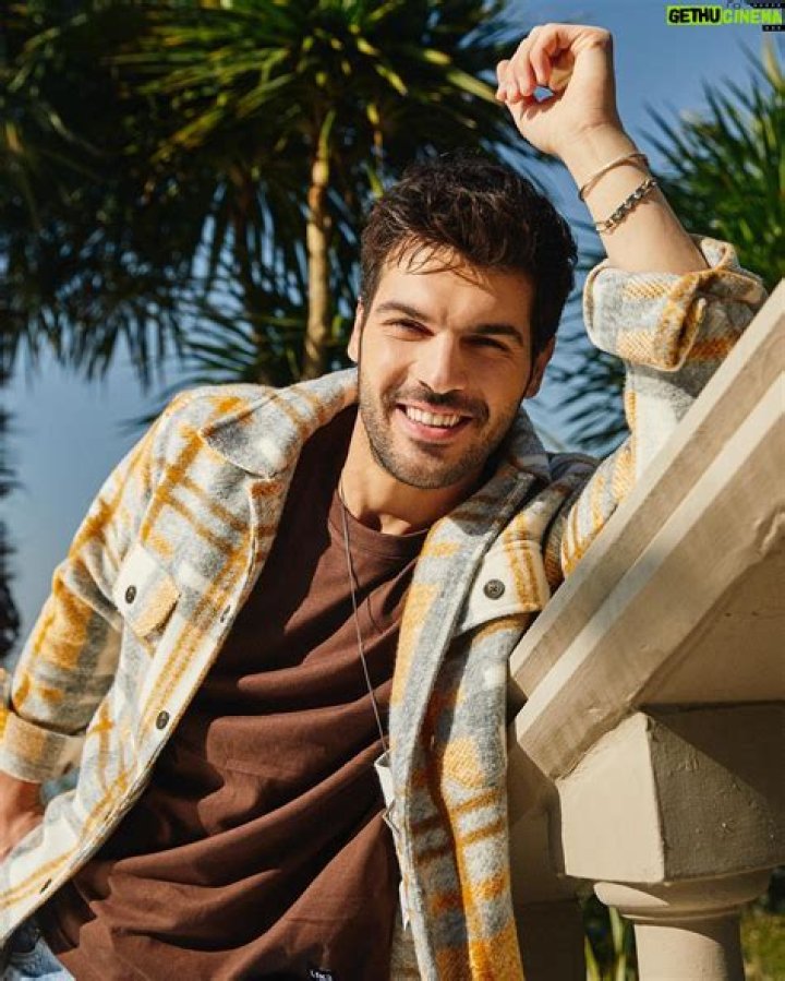 Discovering the Charismatic World of Tolga Mendi