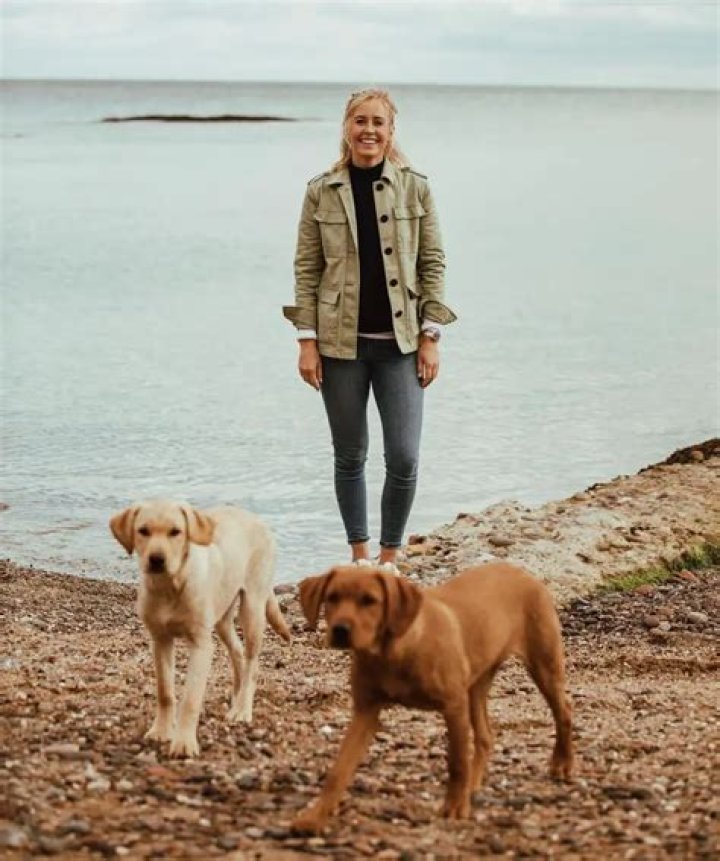 Exploring Iona Stephen's Partner: A Deep Dive into Her Life and Relationships