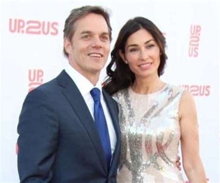 Exploring the Intriguing World of Bill Hemmer's Relationships