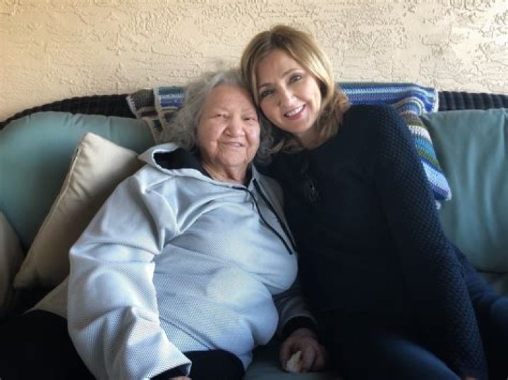 Exploring the Life of Chris Jansing and Her Journey as a Mother
