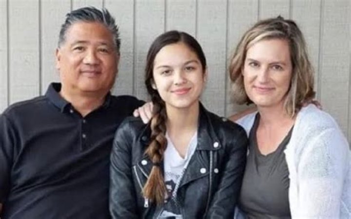 Exploring the Wealth and Influence of Olivia Rodrigo's Parents