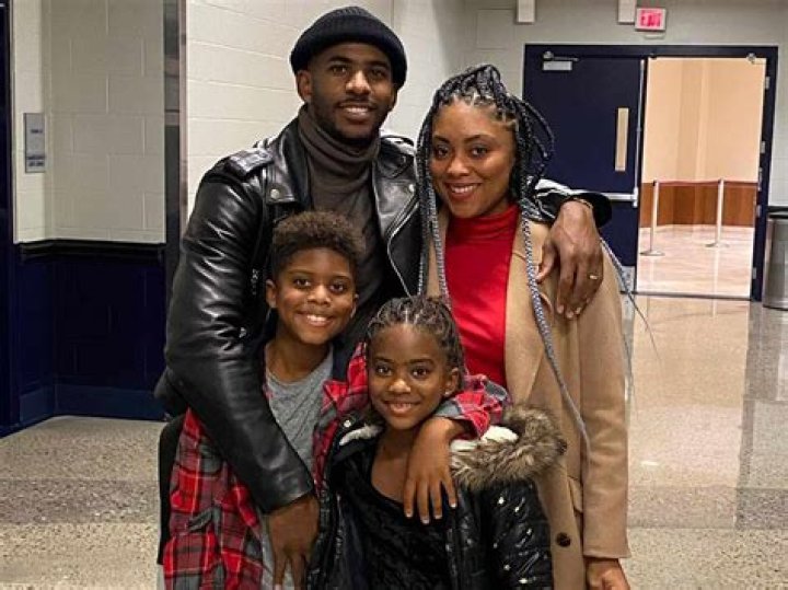 How Old Is Chris Young's Wife?