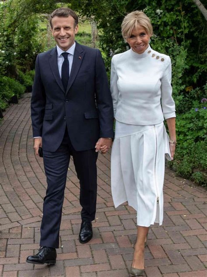 Is Macron's Wife Wearing a Wig? Unraveling the Mystery
