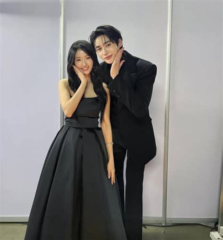 Unveiling the Life of Byeon Woo-seok's Wife: A Journey of Love and Partnership
