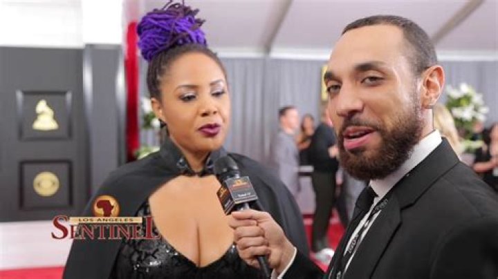 Unveiling the Love Life of Lalah Hathaway: Is Lalah Hathaway Married?