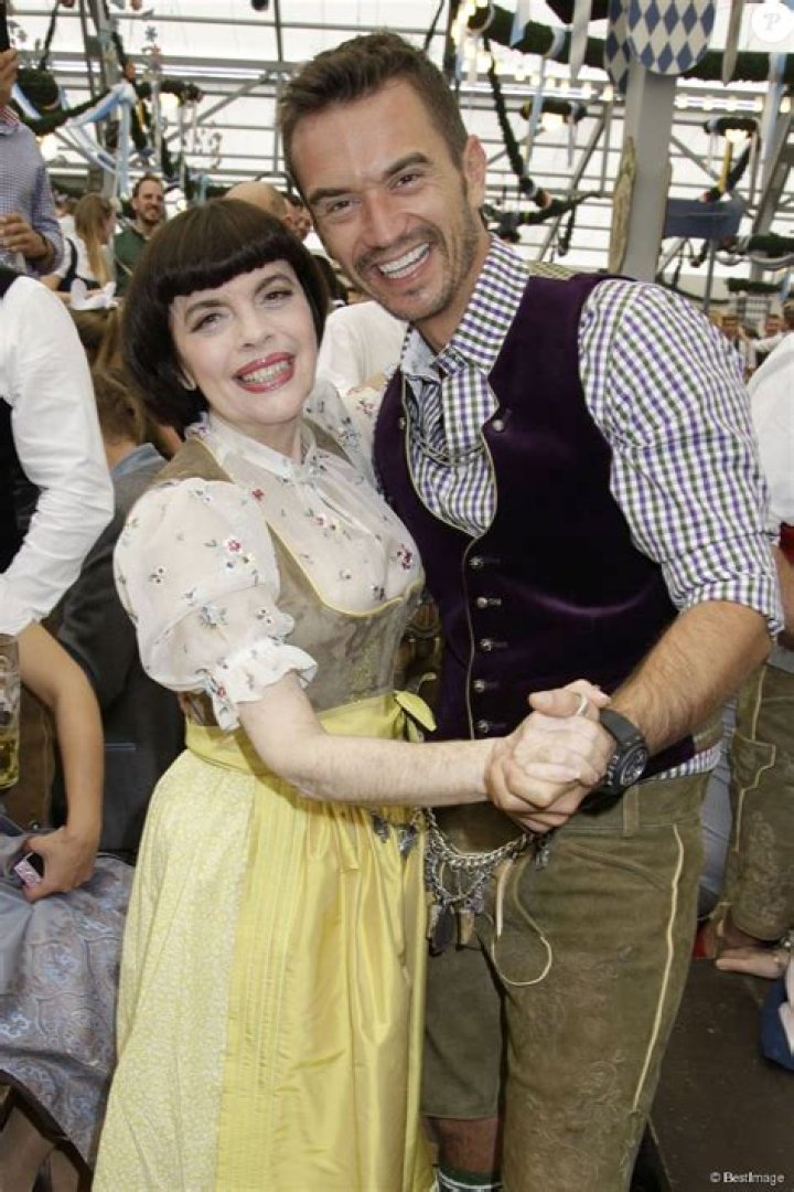 Unveiling the Mystique: Is Mireille Mathieu Married?